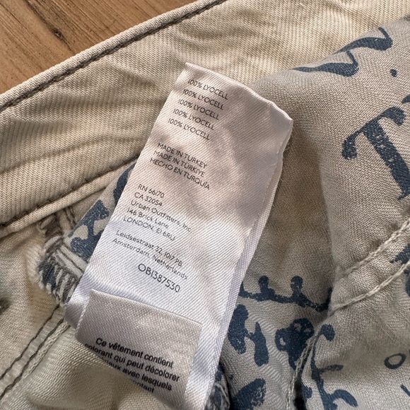 Free People We The Free Old West Slouchy Wide Leg Soft Jeans, Cream, size 27 - Picture 11 of 16